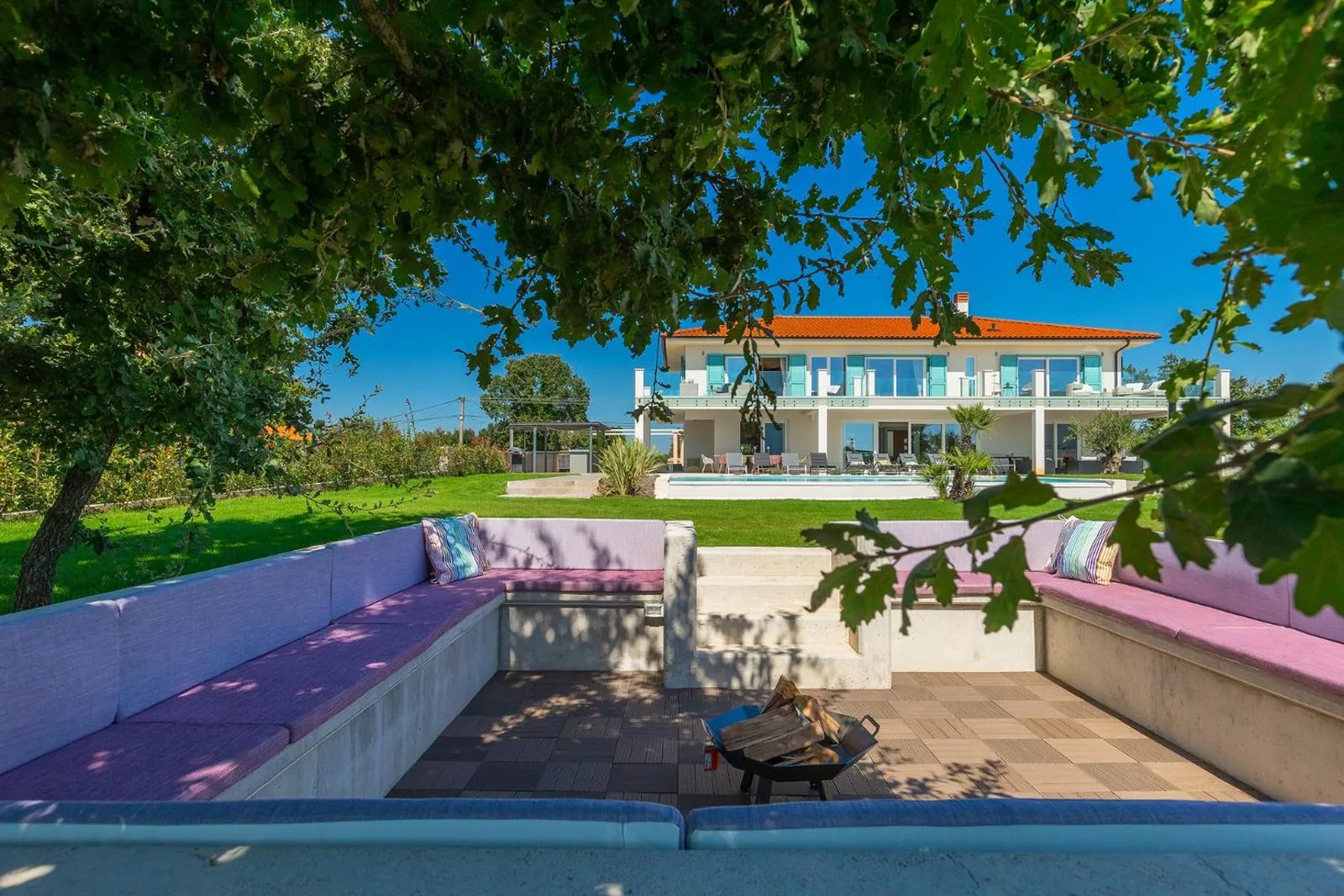 Villa Medici, Aufnahme 3